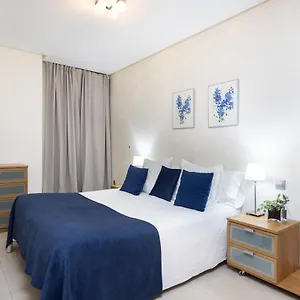 https://apartamento-jade.adeje-hotels.com