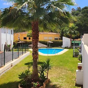 https://bajo-con-jardin-deluxe.es-andalucia.com