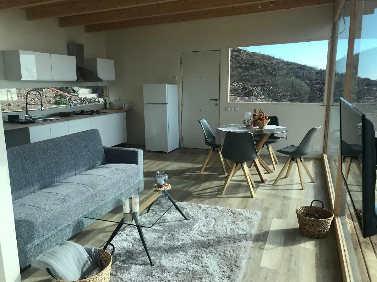 Sundowner Chalet Stephanico ギア・デ・イソラ